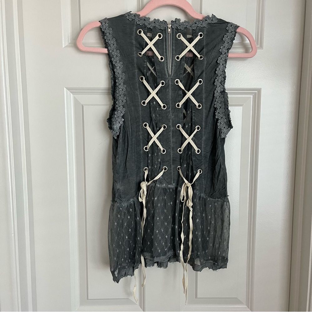 NEW Pol Boho Lace Acid Wash Back Lace Tie Zip Tank Grey Medium Whimsigoth Witchy - Picture 7 of 7